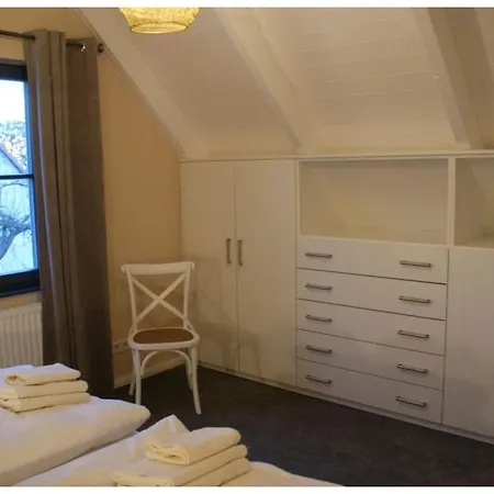 Tatil Evi Libelle - Feriendomizil Fuer 14 Pers - Haupt- Und Nebenhaus Rankwitz